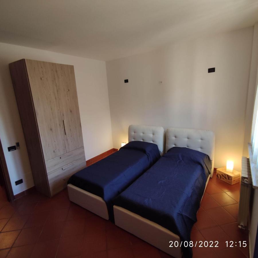 M & M Pinzi Suite Apartment Montepulciano Stazione Exteriör bild