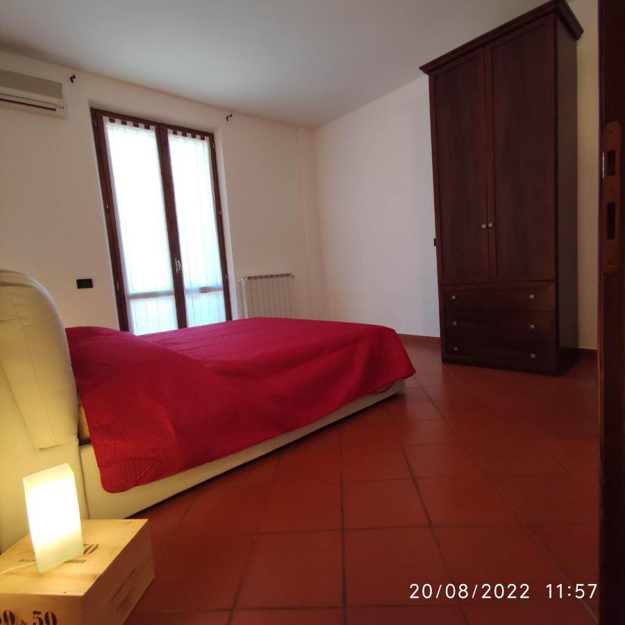 M & M Pinzi Suite Apartment Montepulciano Stazione Exteriör bild