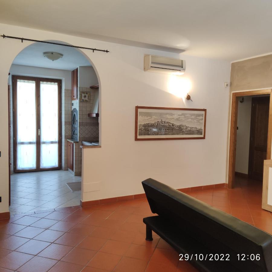 M & M Pinzi Suite Apartment Montepulciano Stazione Exteriör bild